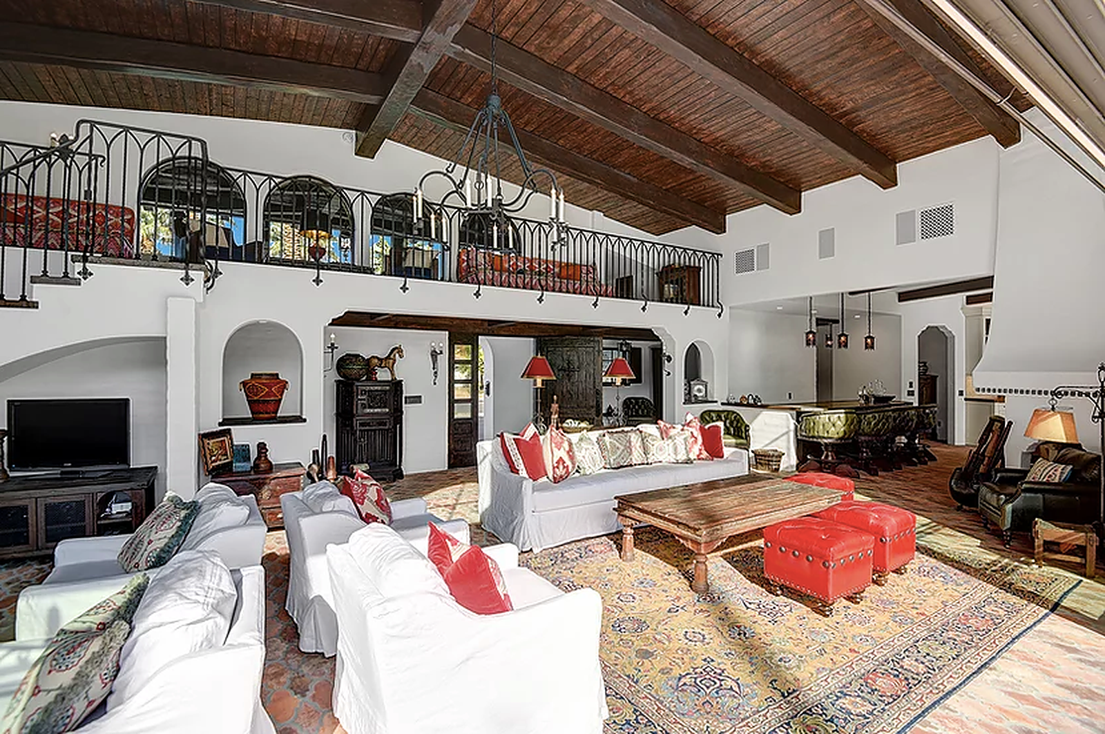 Vista House - Image 7